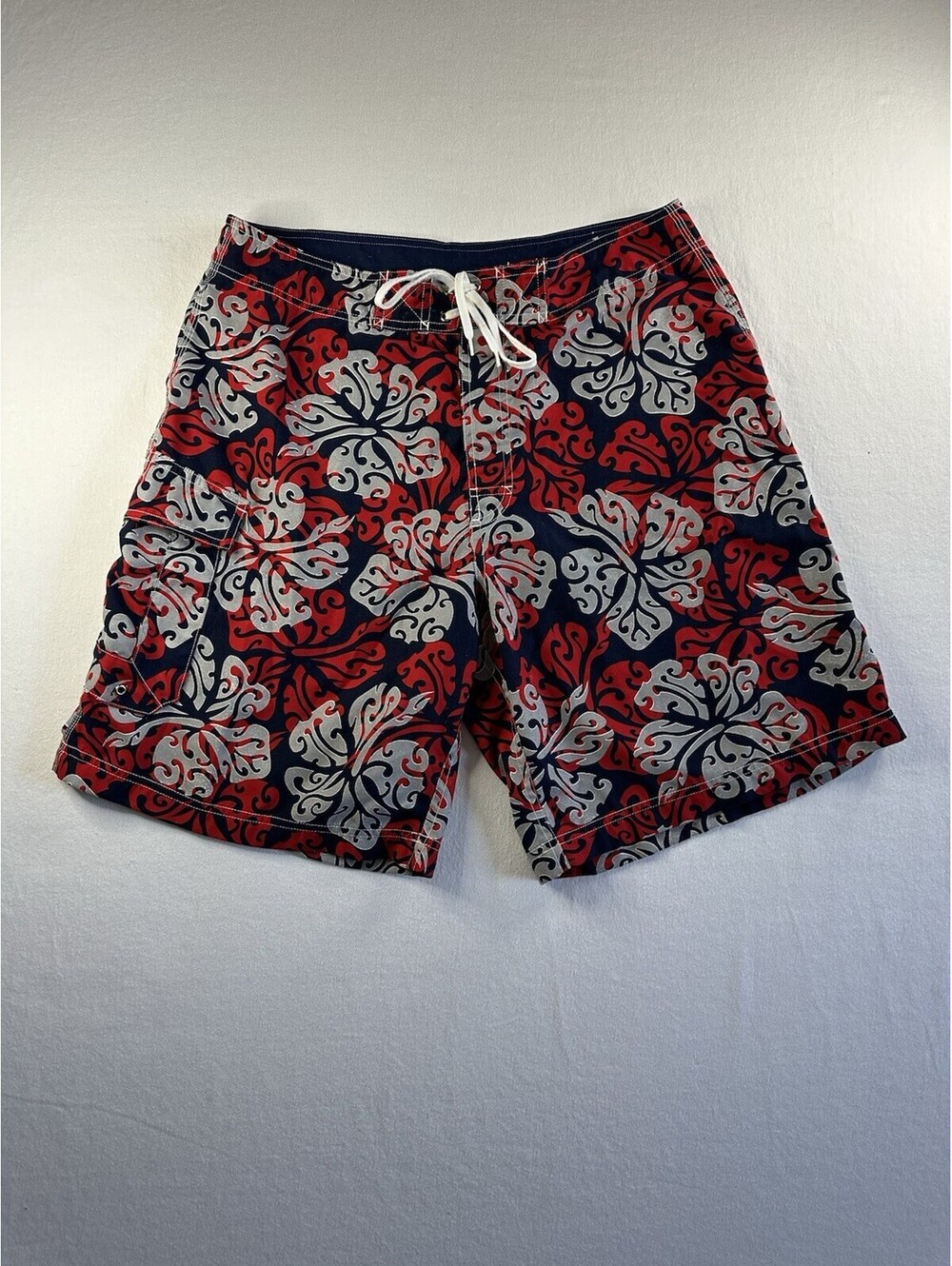 Y2K Sideout Men’s Swimming Trunks size 33, Blue & Red, Hawaii Vibe